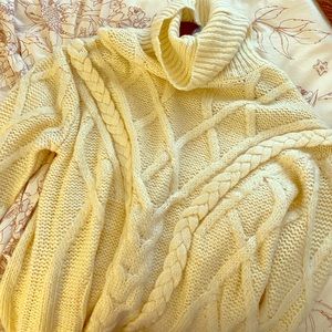 Oversized knit cream turtleneck sweater